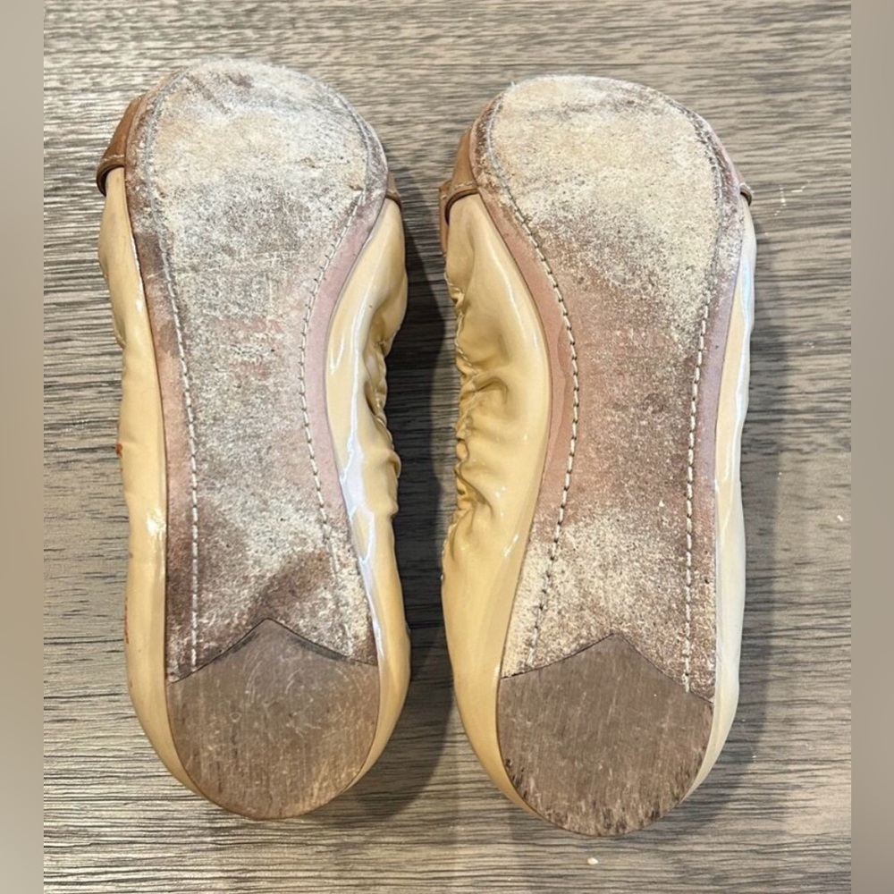 Prada Women's Yellow and Brown Flats with Bow- size 39.5 - Picture 8 of 10